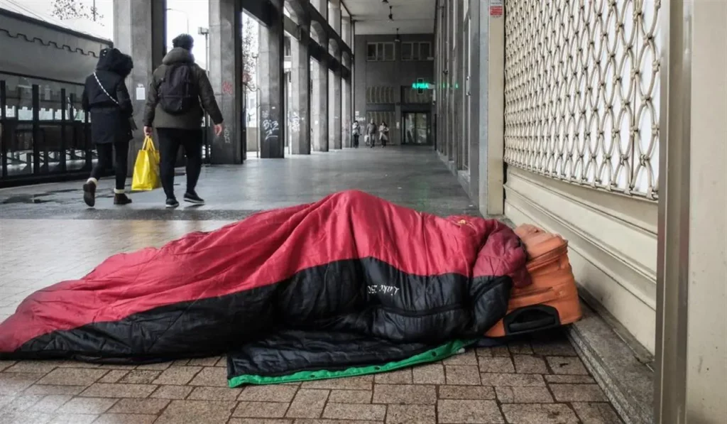 Senza fissa dimora